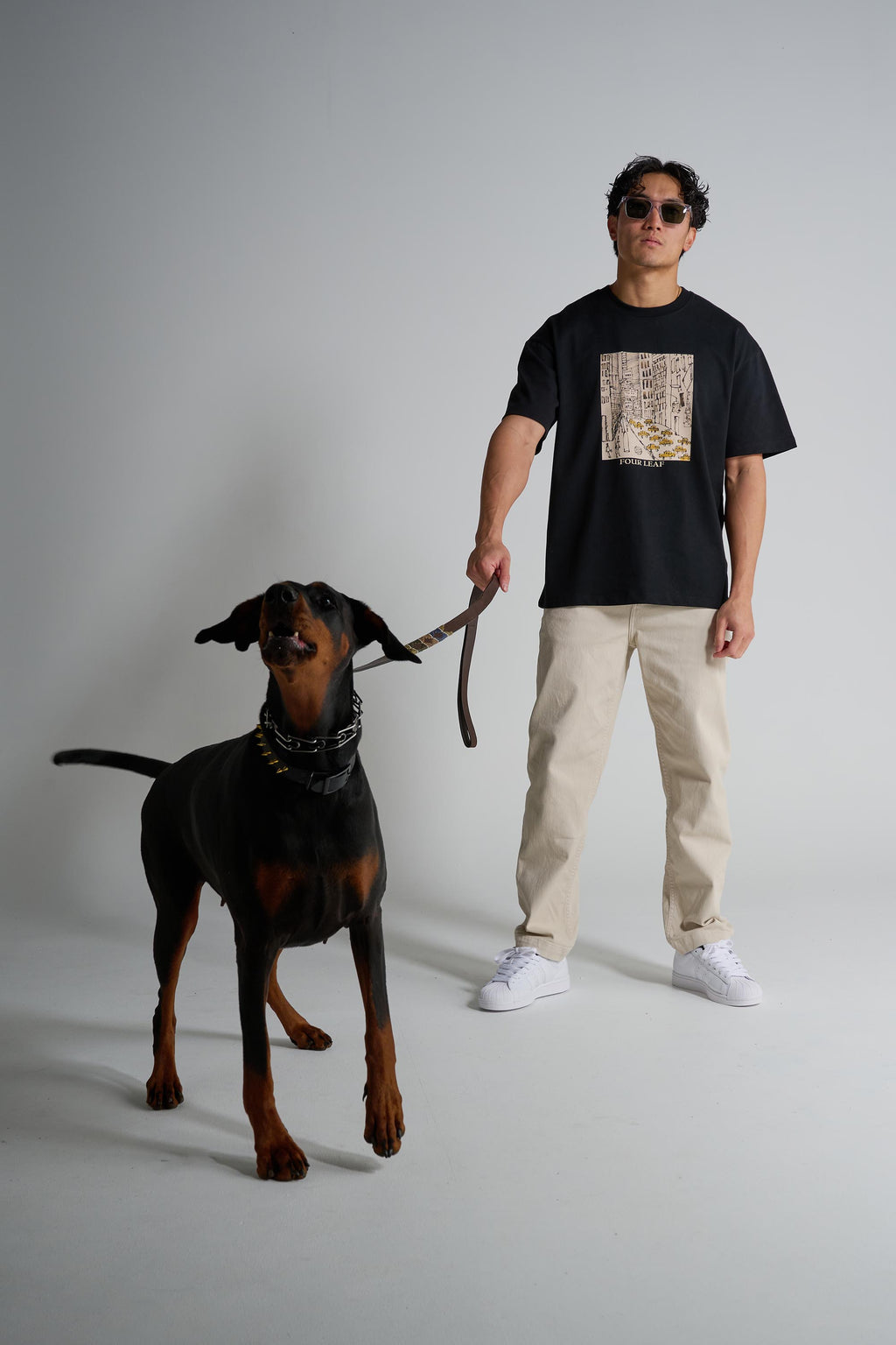 Sketch Taxi T-Shirt - Black