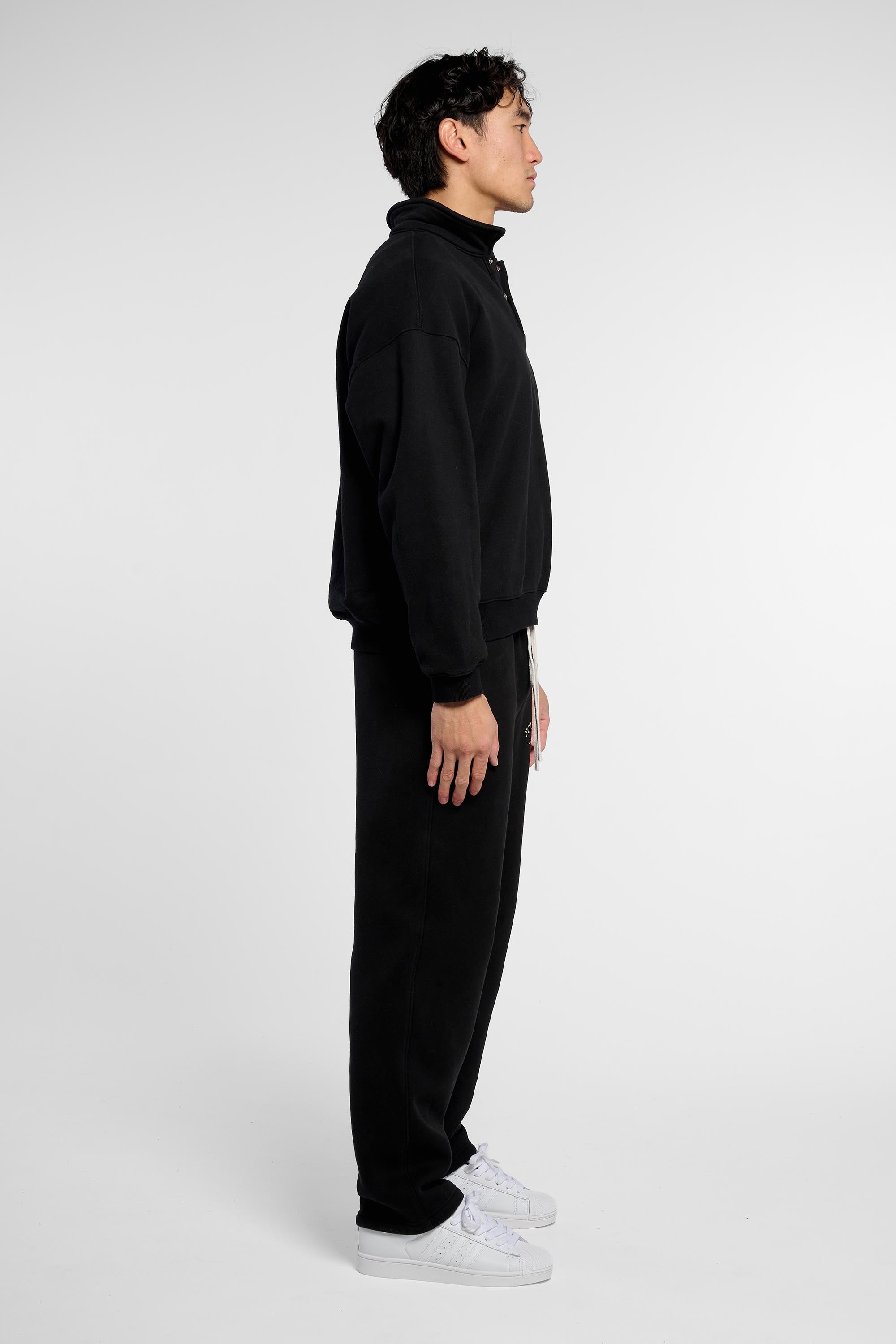 Heavyweight Polo-Collar Sweatshirt - Black