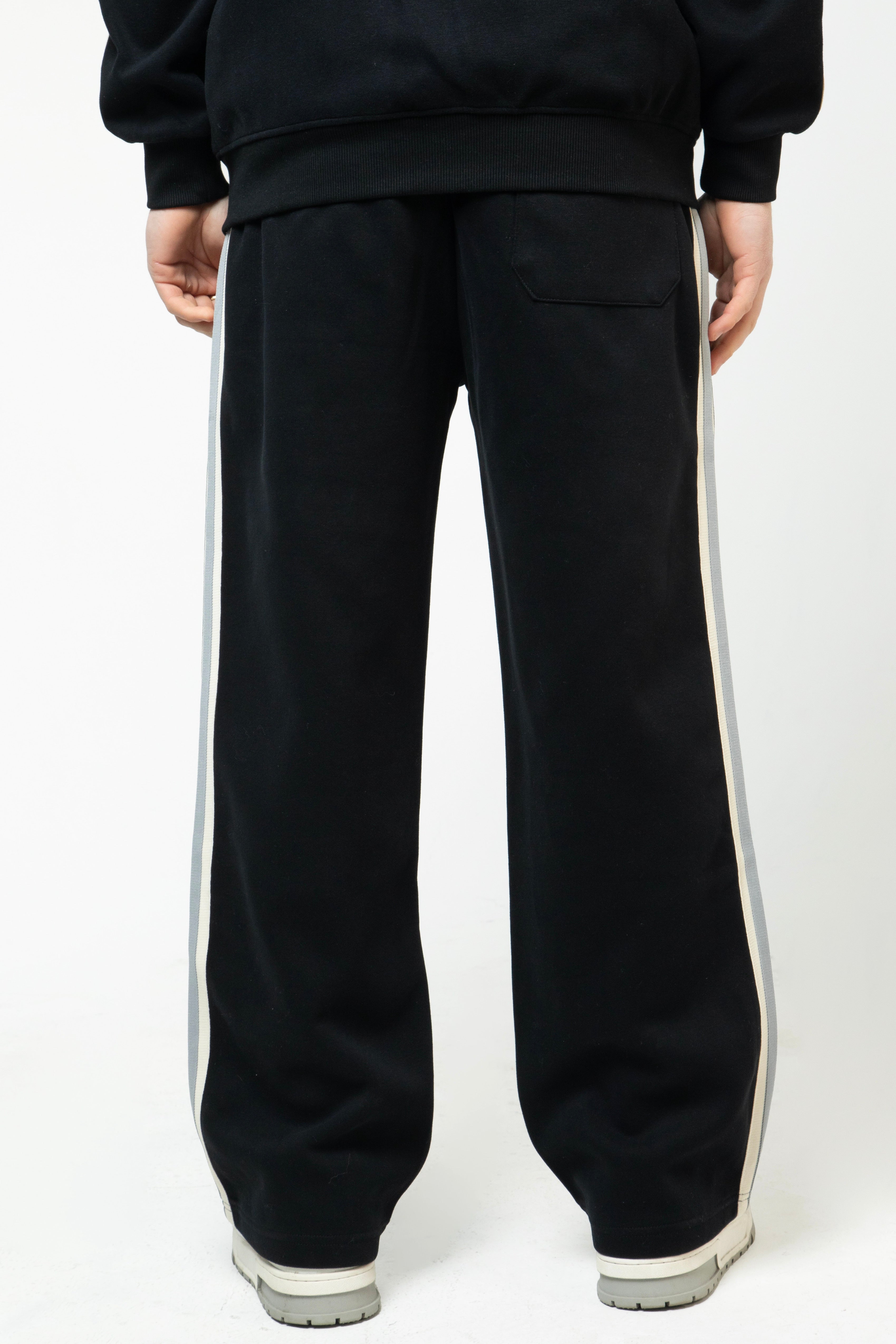 Heritage Contrast Side-Stripe Pants - Black