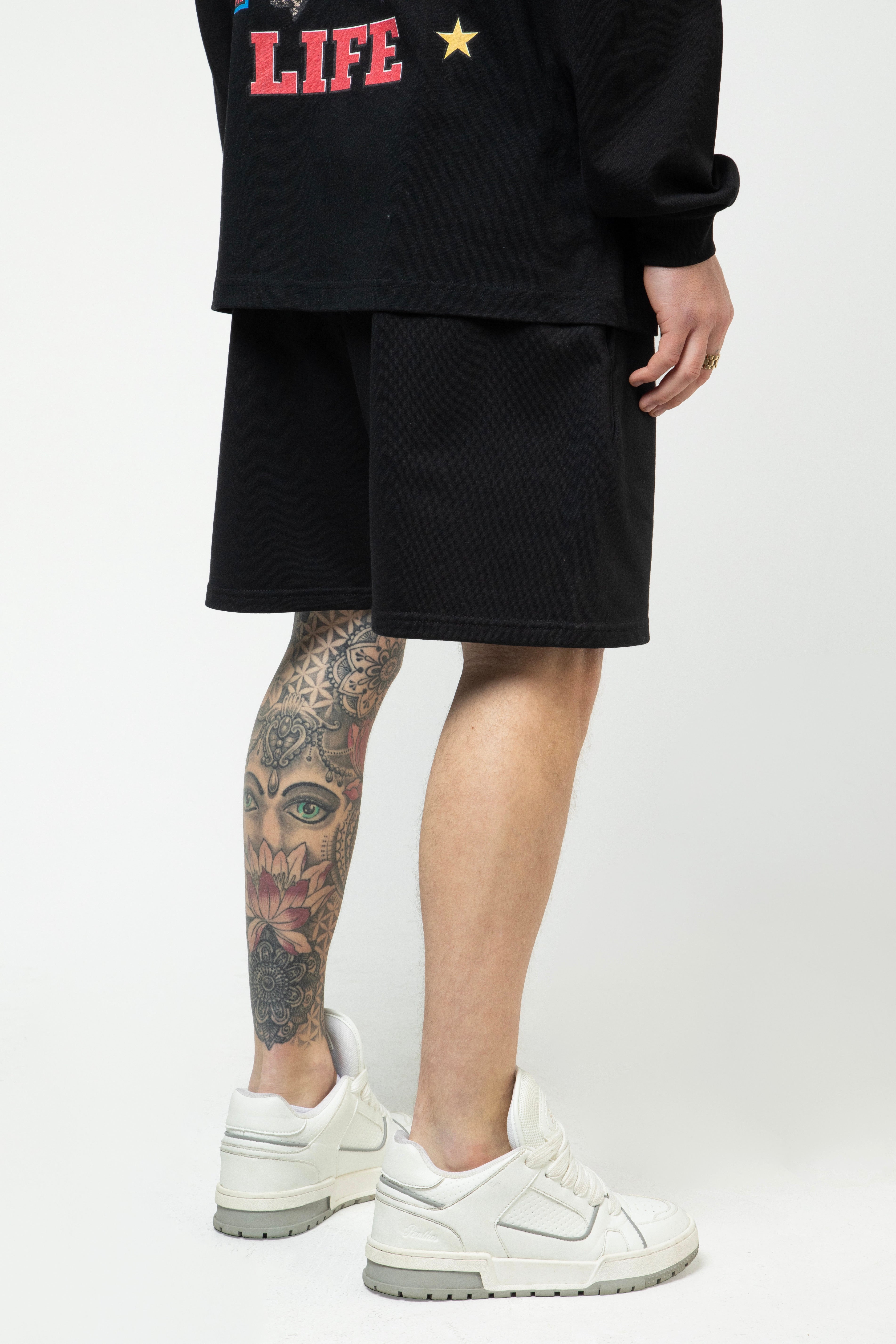 Bulls - Loose Fit Cotton Shorts