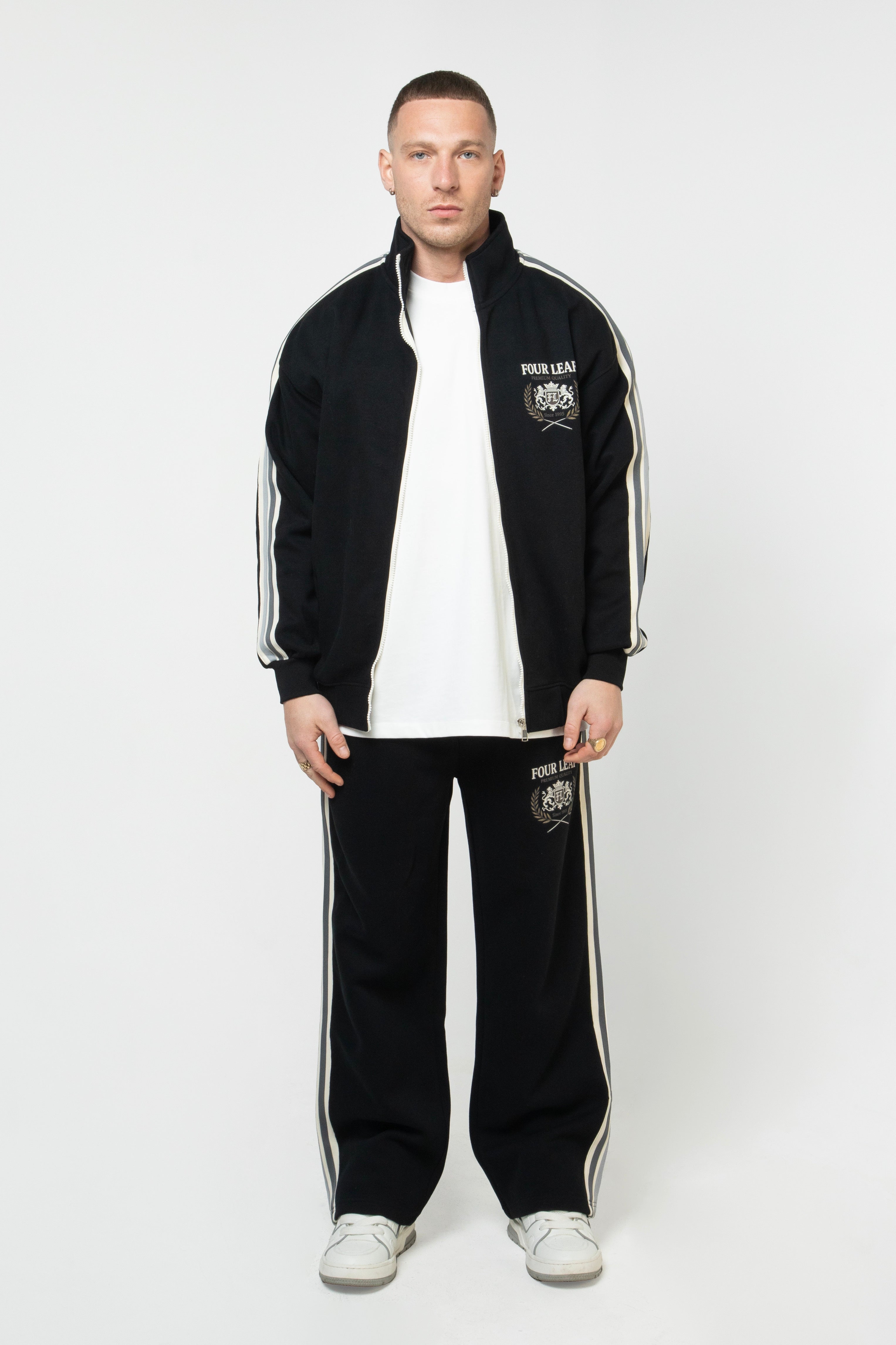 Heritage Contrast Side-Stripe Pants - Black