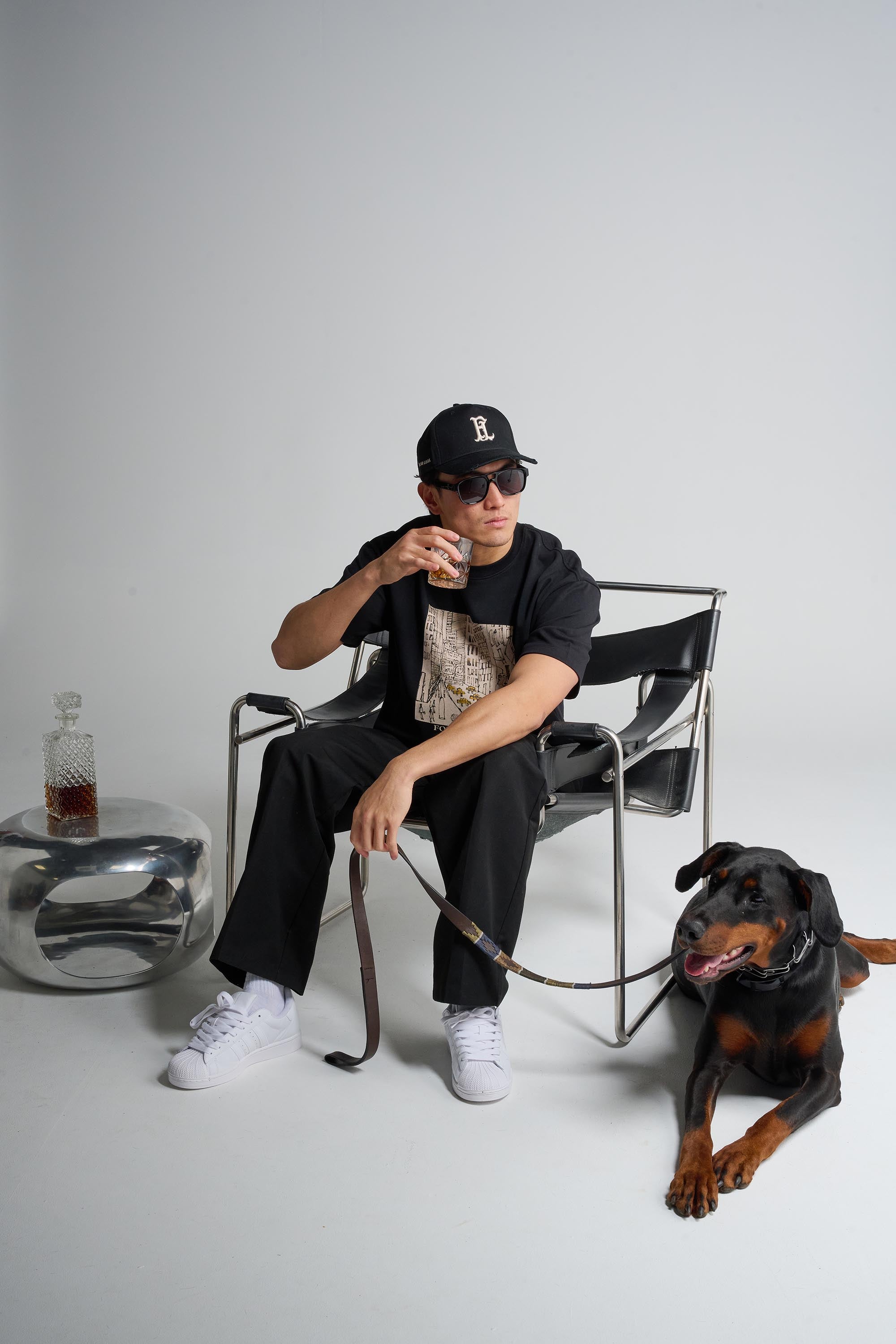 Sketch Taxi T-Shirt - Black